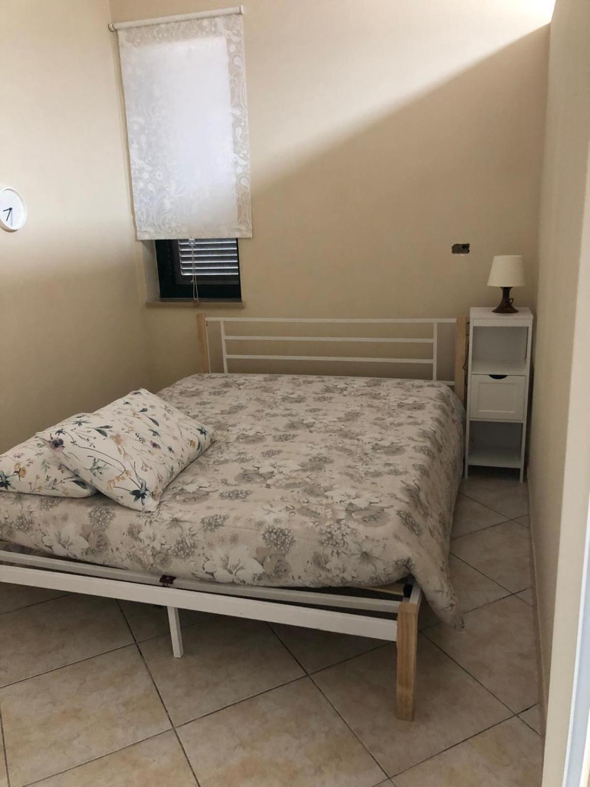 A Casa Di Nonna Emilia Bed & Breakfast กัมปาญา ภายนอก รูปภาพ